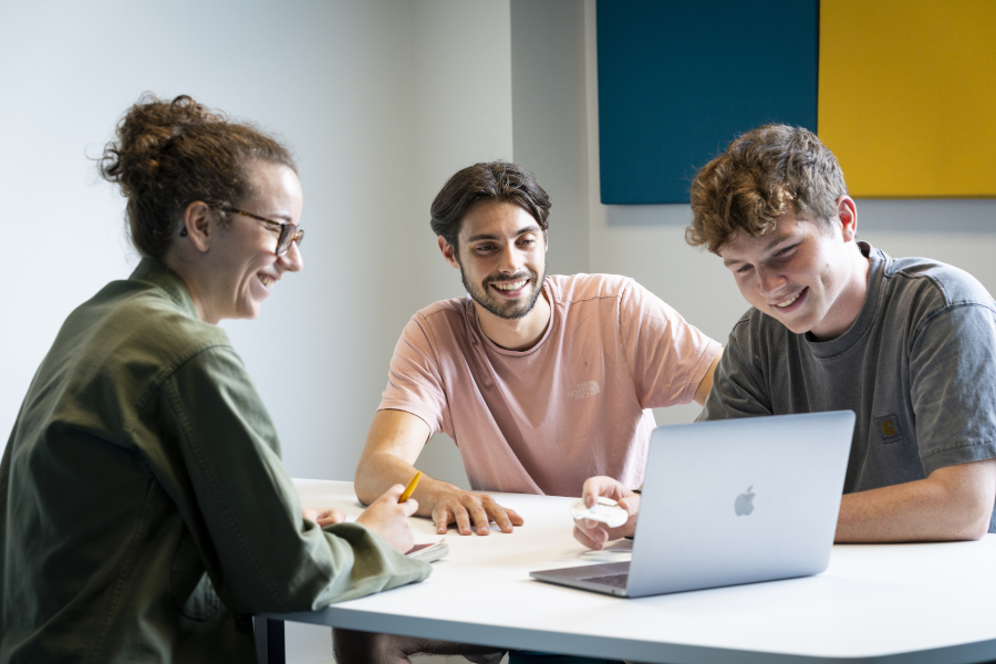 Parcours bi-diplômant Isara emlyon